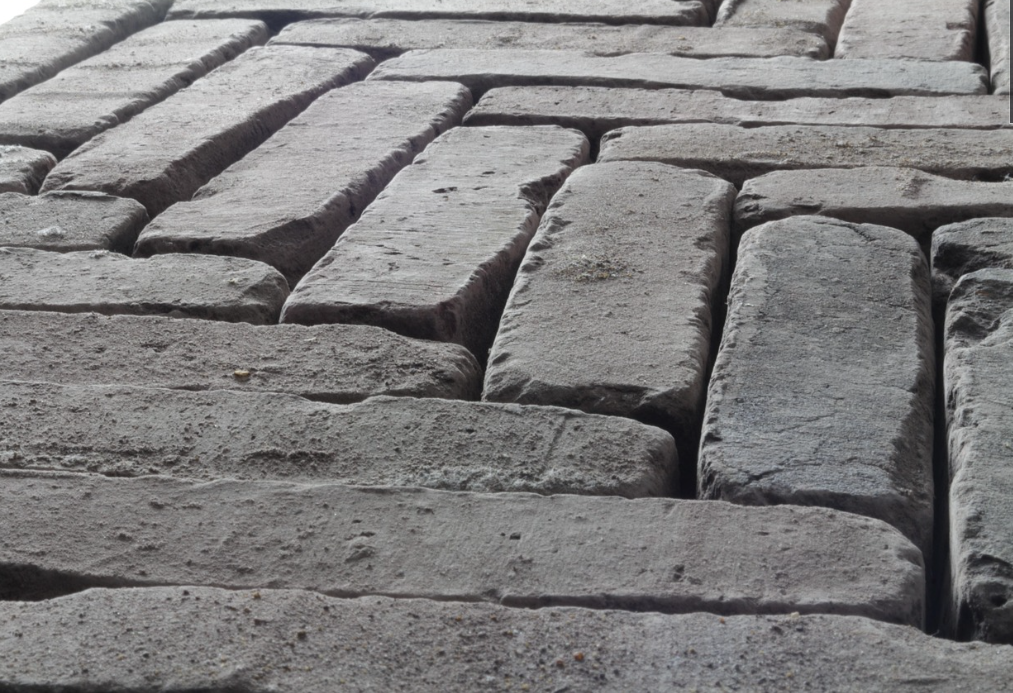 Interlocking pavers